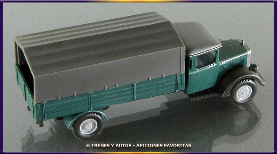 Mercedes Benz L-2500