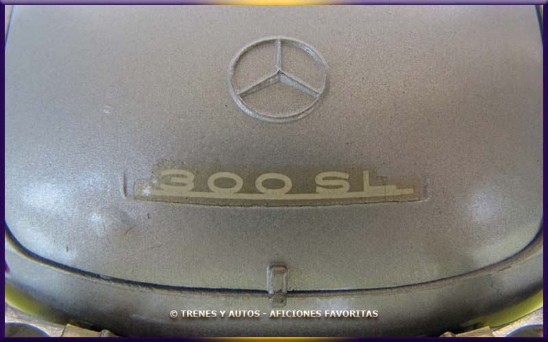 Mercedes Benz 300 SL - Bburago 1/18