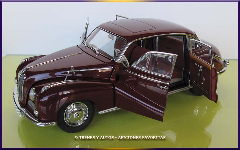 BMW 502 Luxus - Auto Art 1/18