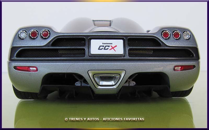 Koenigsegg CCX - Auto Art 1/18