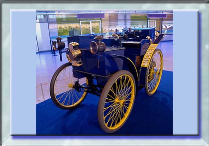 Peugeot L'Eclair Rennwagen Michelin - Año 1895