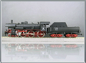 Locomotora vapor con ténder BR38 - DB
