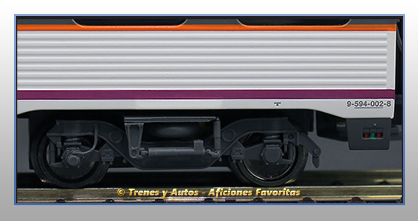 Tren regional diésel Serie 594 TRD "Renfe Operadora" Coche 1ª Clase - Renfe