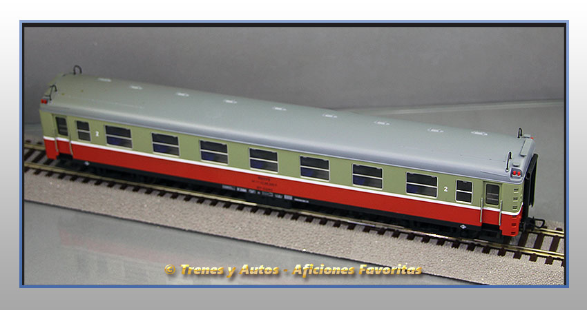 Coche pasajeros Serie 6000 "Luky" B7-6240 - Renfe