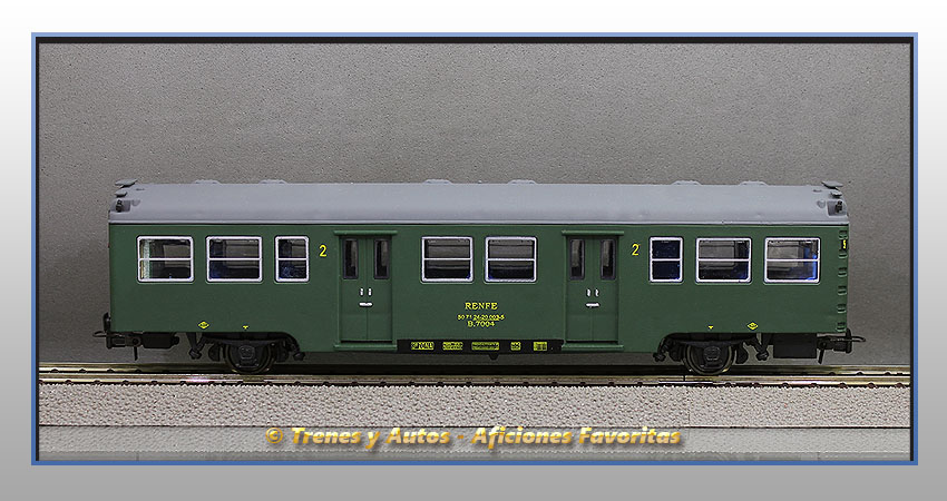 Coche pasajeros Serie 7000 B-7004 "Yenkas" - Renfe