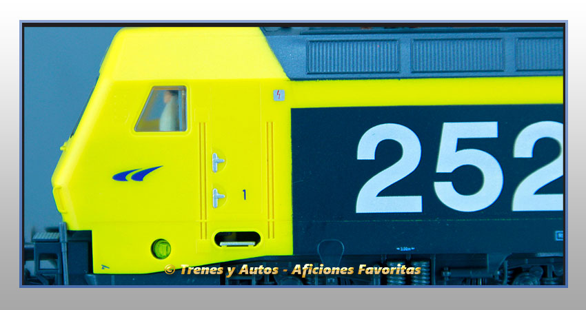 Locomotora eléctrica Serie 252 "TAXI" - Renfe