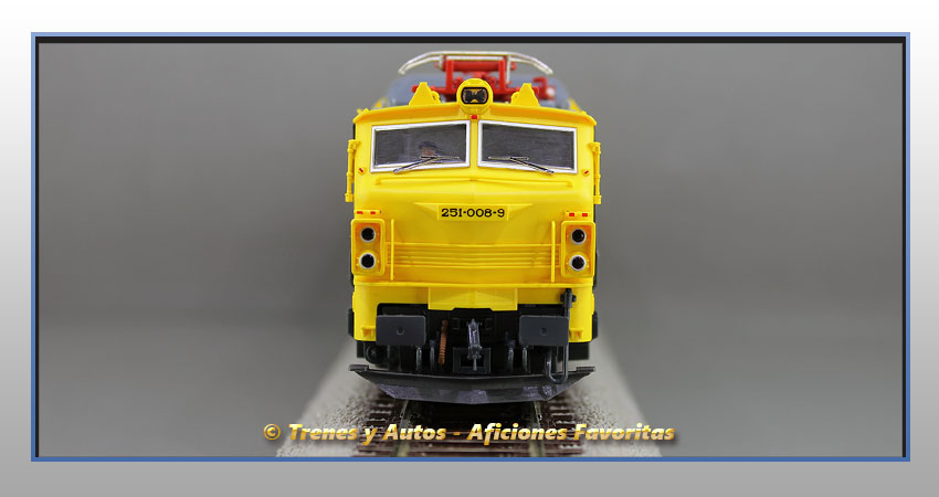 Locomotora eléctrica Serie 251 "Taxi" - Renfe