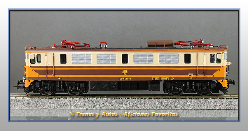 Locomotora eléctrica Serie 269 "Estrella" - Renfe