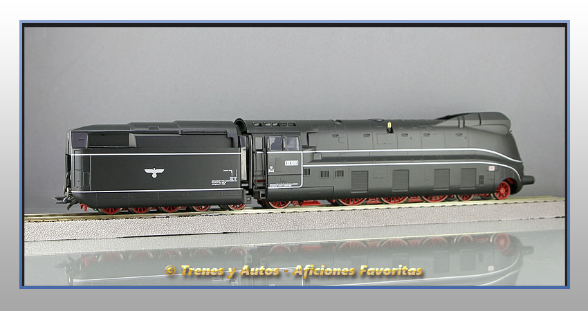Locomotora vapor con tánder BR-01 - DRG