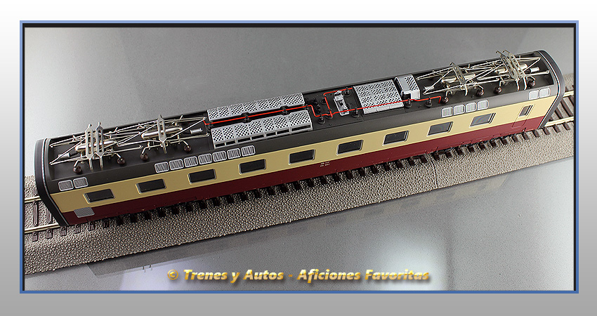 Tren automotor eléctrico Serie RAe TEE II "Gottardo" - SBB - Coche intermedio motor