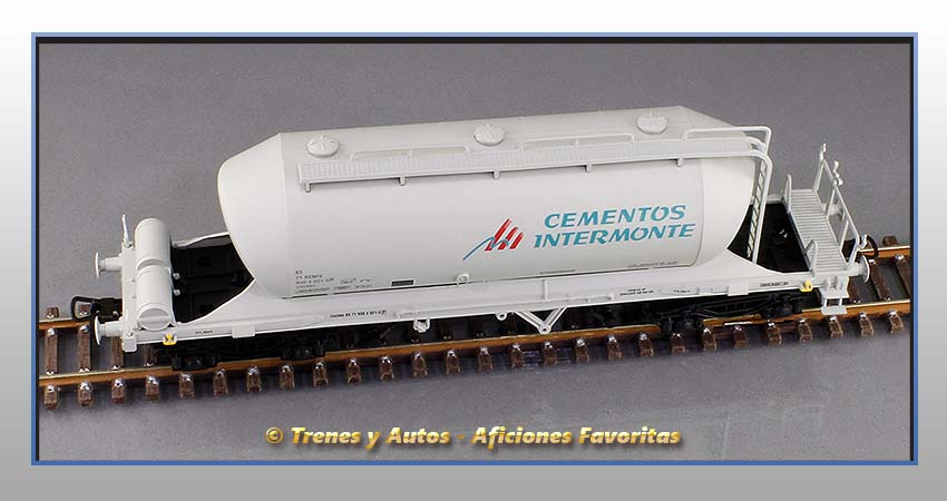 Vagón tolva cemento Tipo Uackks "Cementos Intermonte" - Renfe