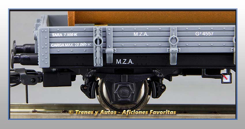 Vagón borde bajo unificado Tipo G Carga tubo con bridas - M.Z.A.