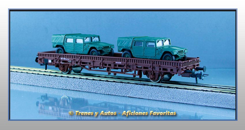 Vagón plataforma telero Tipo Ks Carga 2 vehículos Hummer - Renfe