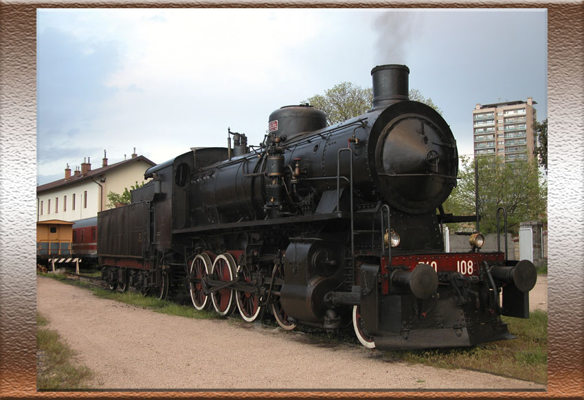 Locomotora vapor 740 108 -FS