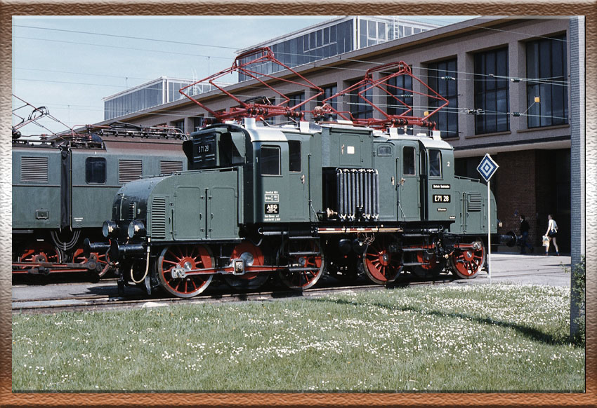 Locomotora eléctrica Serie E71 28 - DB