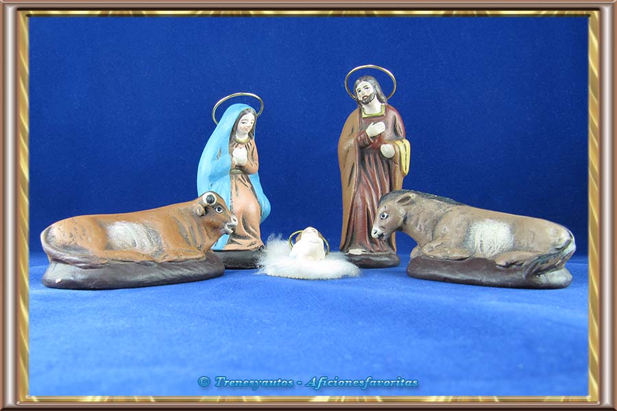 La Virgen, San José, el Niño, la mula y el buey La Virgen, San José, el Niño, la mula y el buey