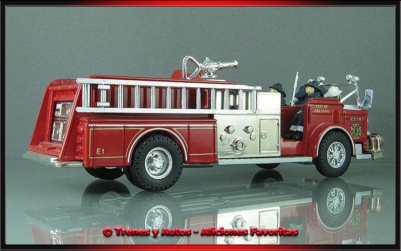 American LaFrance Serie 900