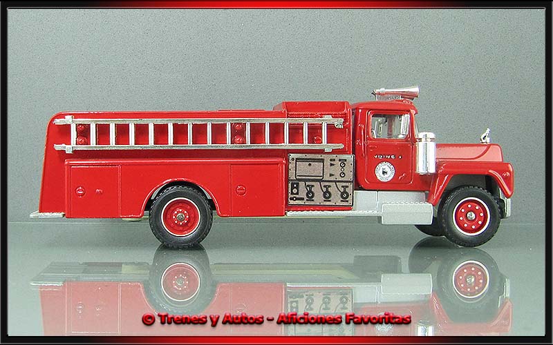 Mack R 600