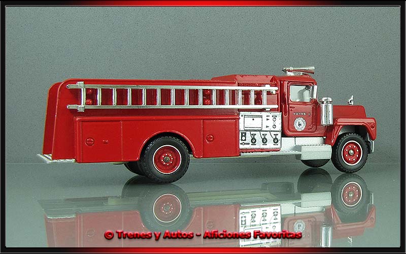 Mack R 600