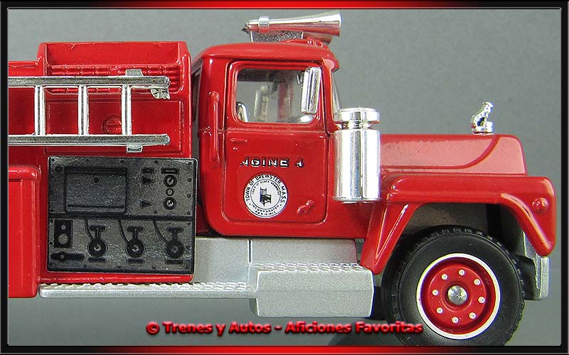 Mack R 600