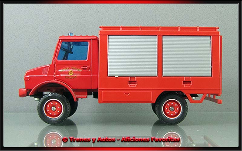 Mercedes Benz Unimog U1300