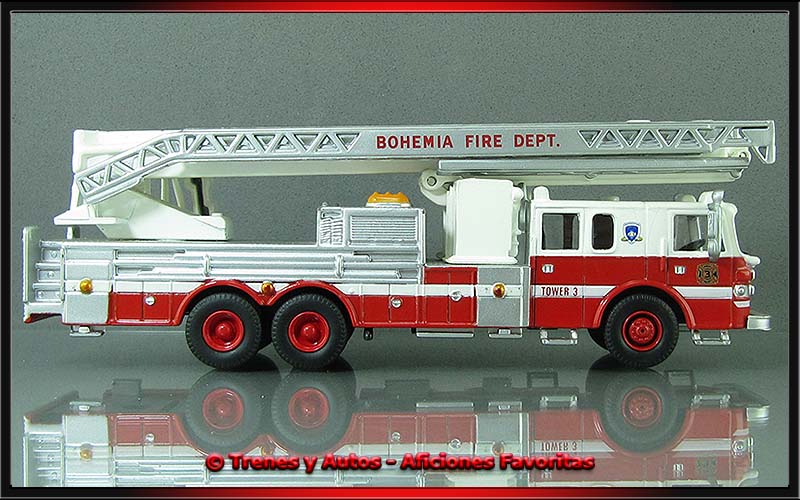 Pierce Bronto Lance Ladder