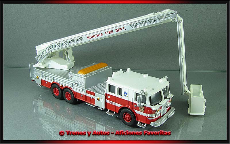 Pierce Bronto Lance Ladder