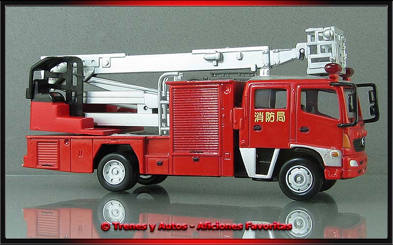 Hino Nikki Skyarm K 200301