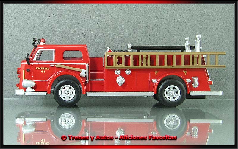 American LaFrance 700