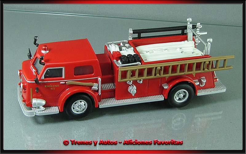 American LaFrance 700