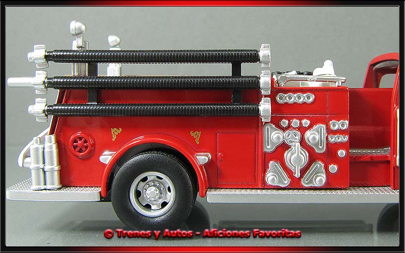 American LaFrance 700