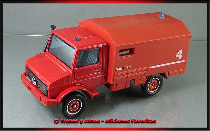 Mercedes Benz Unimog U 1300