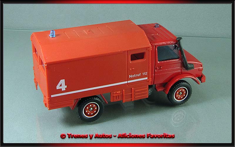 Mercedes Benz Unimog U 1300
