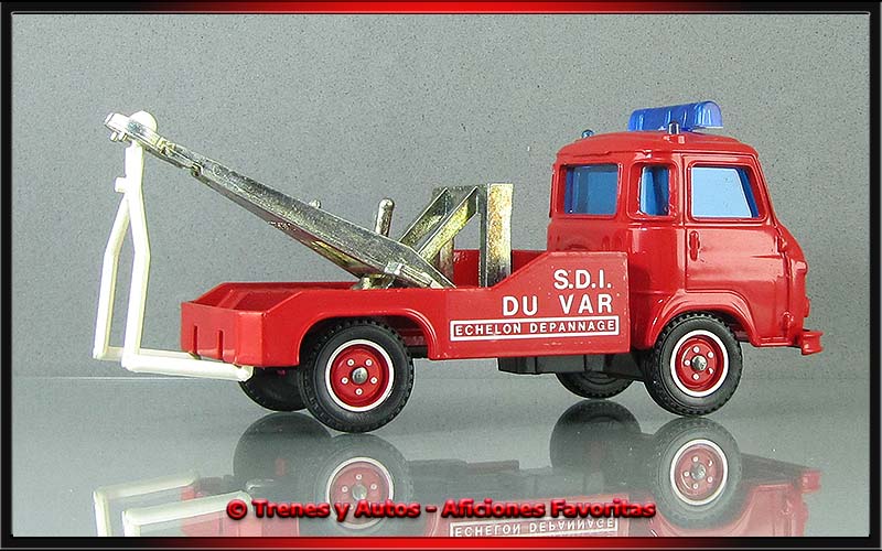 Renault Saviem SG 4 Breakdown