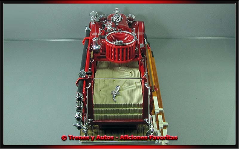 Seagrave Suburbanite