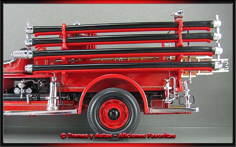 Seagrave Suburbanite