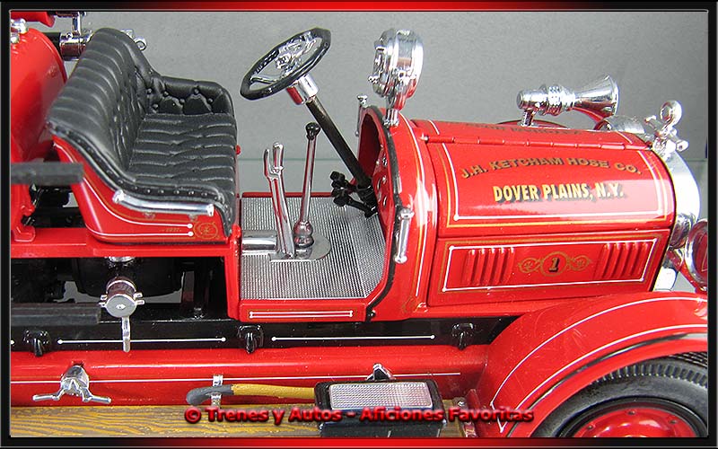 Seagrave Suburbanite