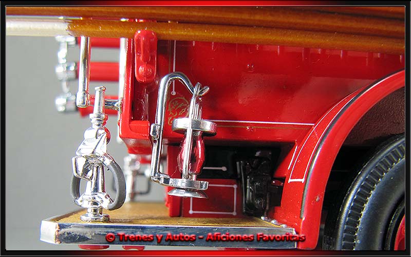 Seagrave Suburbanite