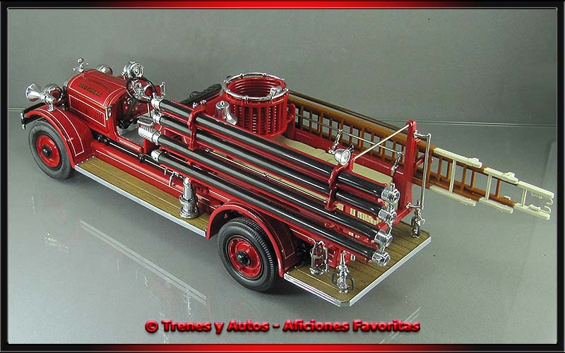 Seagrave Suburbanite