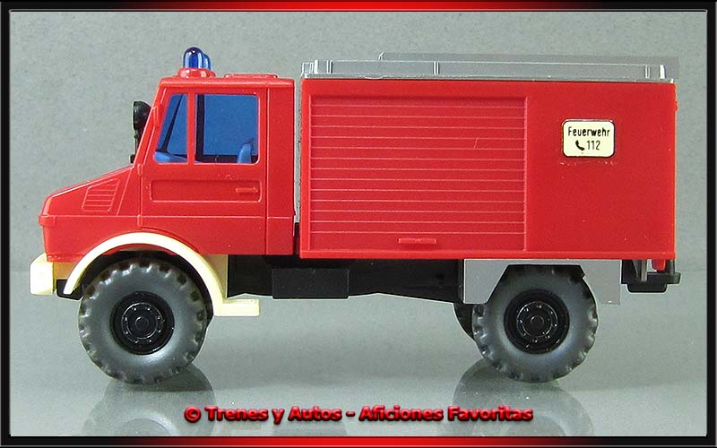Mercedes Benz Unimog U1300
