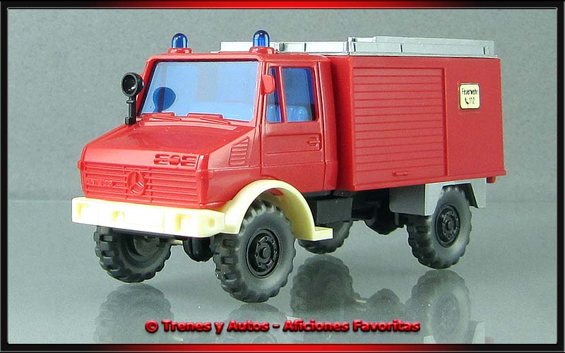Mercedes Benz Unimog U1300