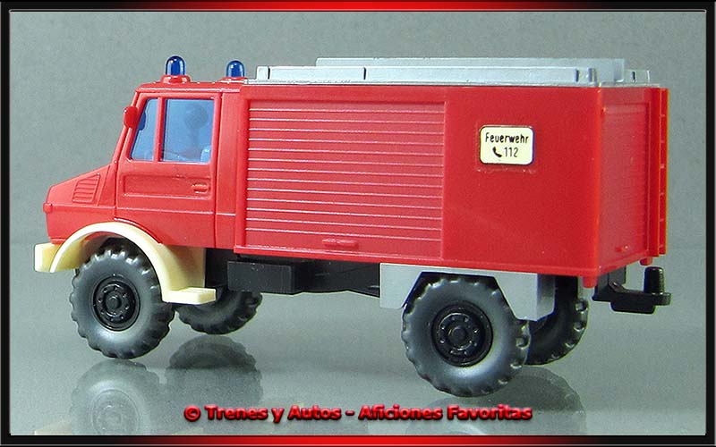Mercedes Benz Unimog U1300