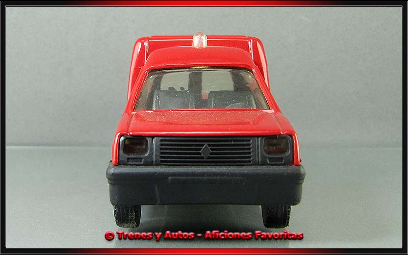 Renault Express/ Motopompe Guinard