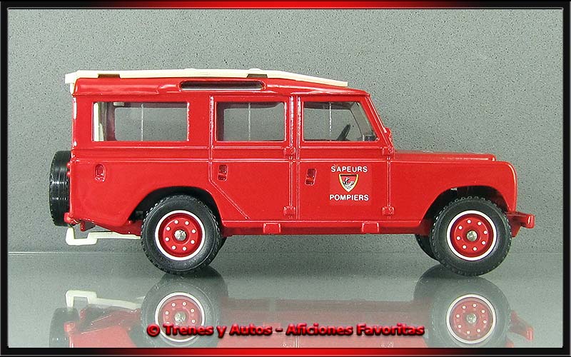 Land Rover 109