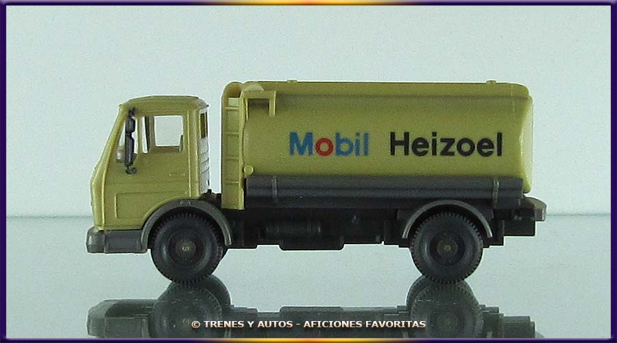 Mercedes Benz 1617