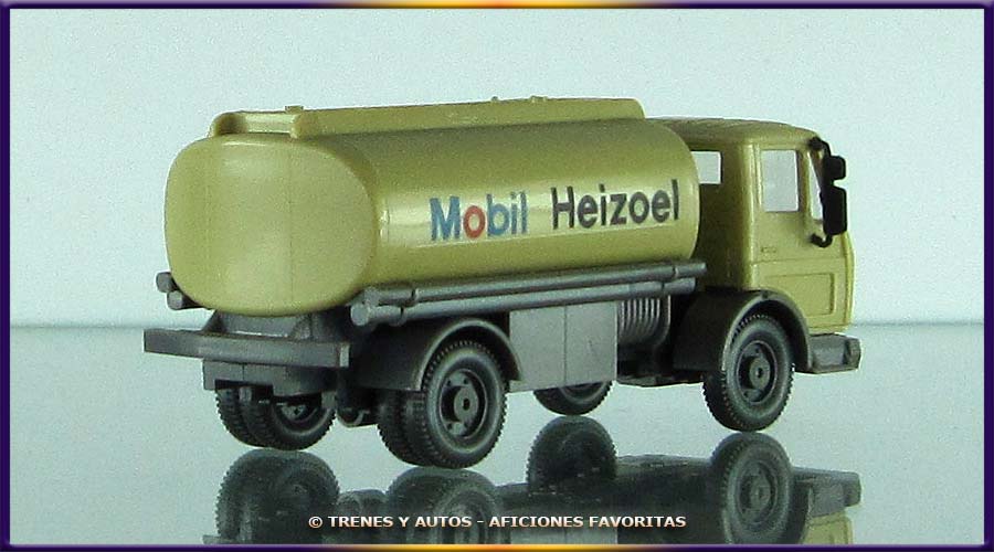 Mercedes Benz 1617