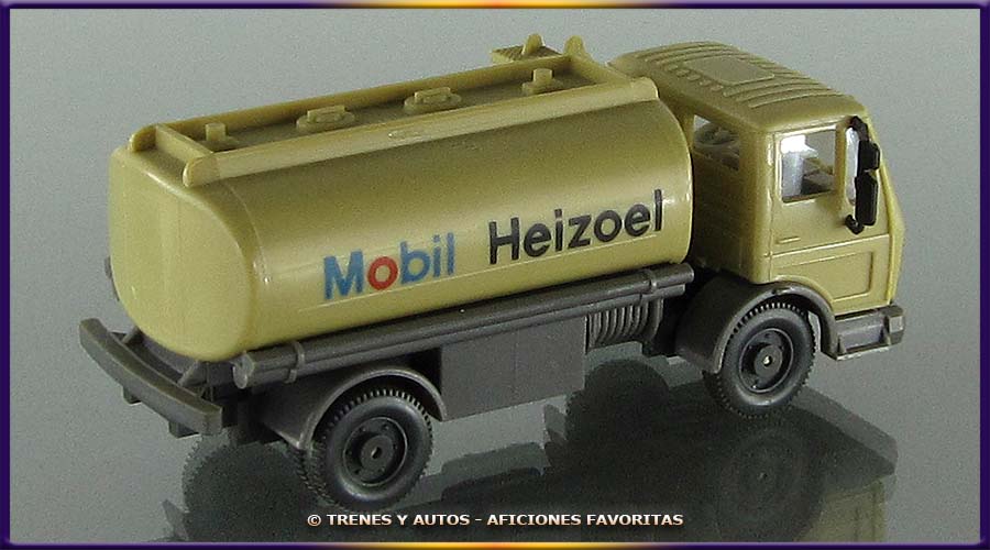 Mercedes Benz 1617