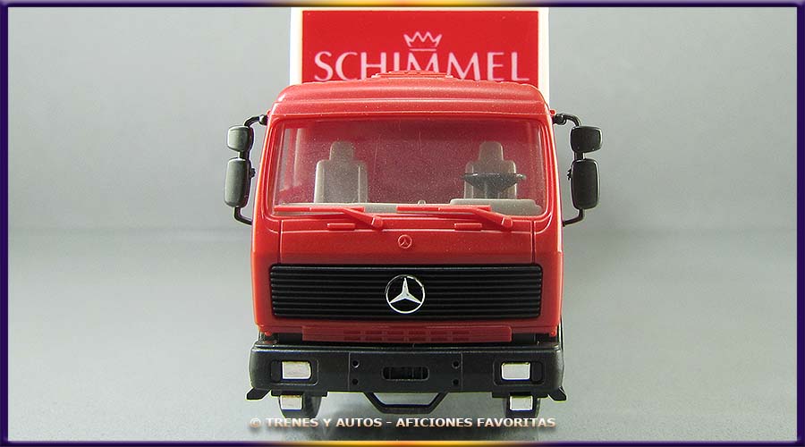 Mercedes Benz 817