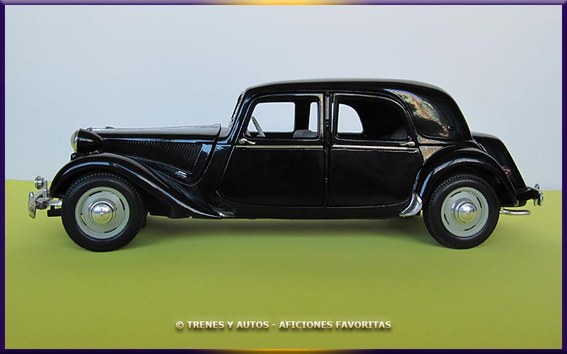 Citroën 15 CV - Maisto 1/18