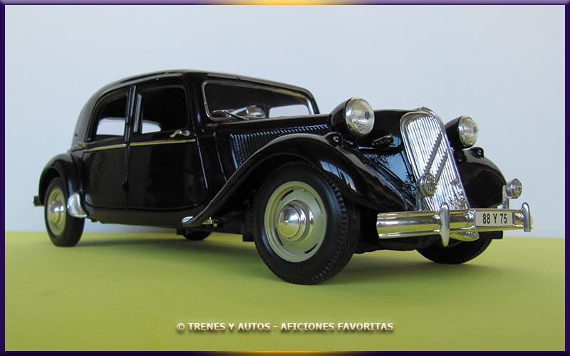 Citroën 15 CV - Maisto 1/18